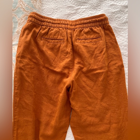Old Navy Jogger Linen Pants - Picture 2 of 3
